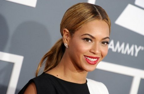 PHOTOS-Grammy-Awards-2013-Beyonce-reine-de-la-soiree_yahooExportPaysage
